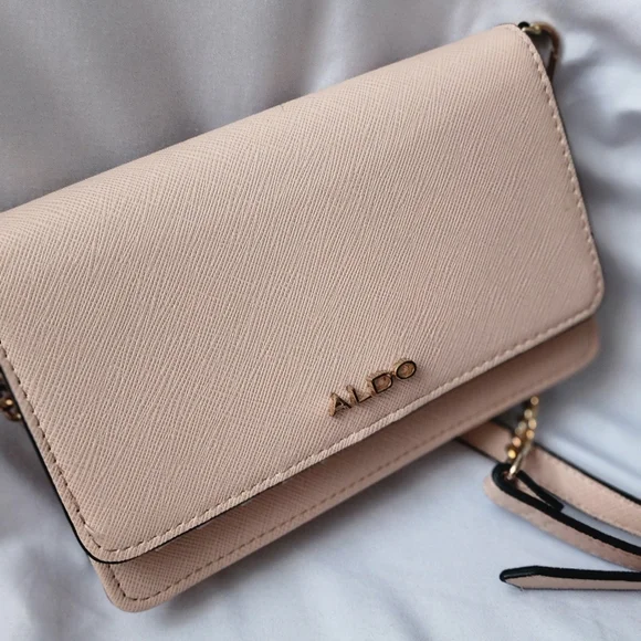 Aldo Elegant Blush Pink Crossbody Bag - Picture 1 of 4